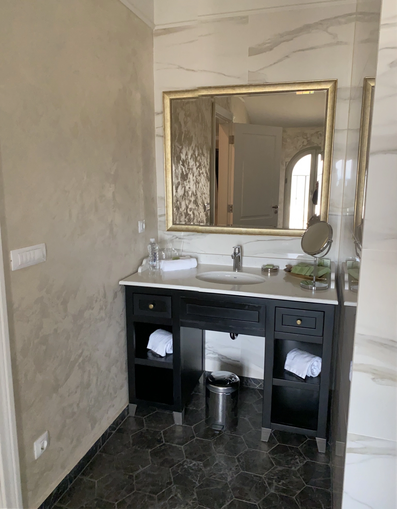 Room Deluxe with sea view