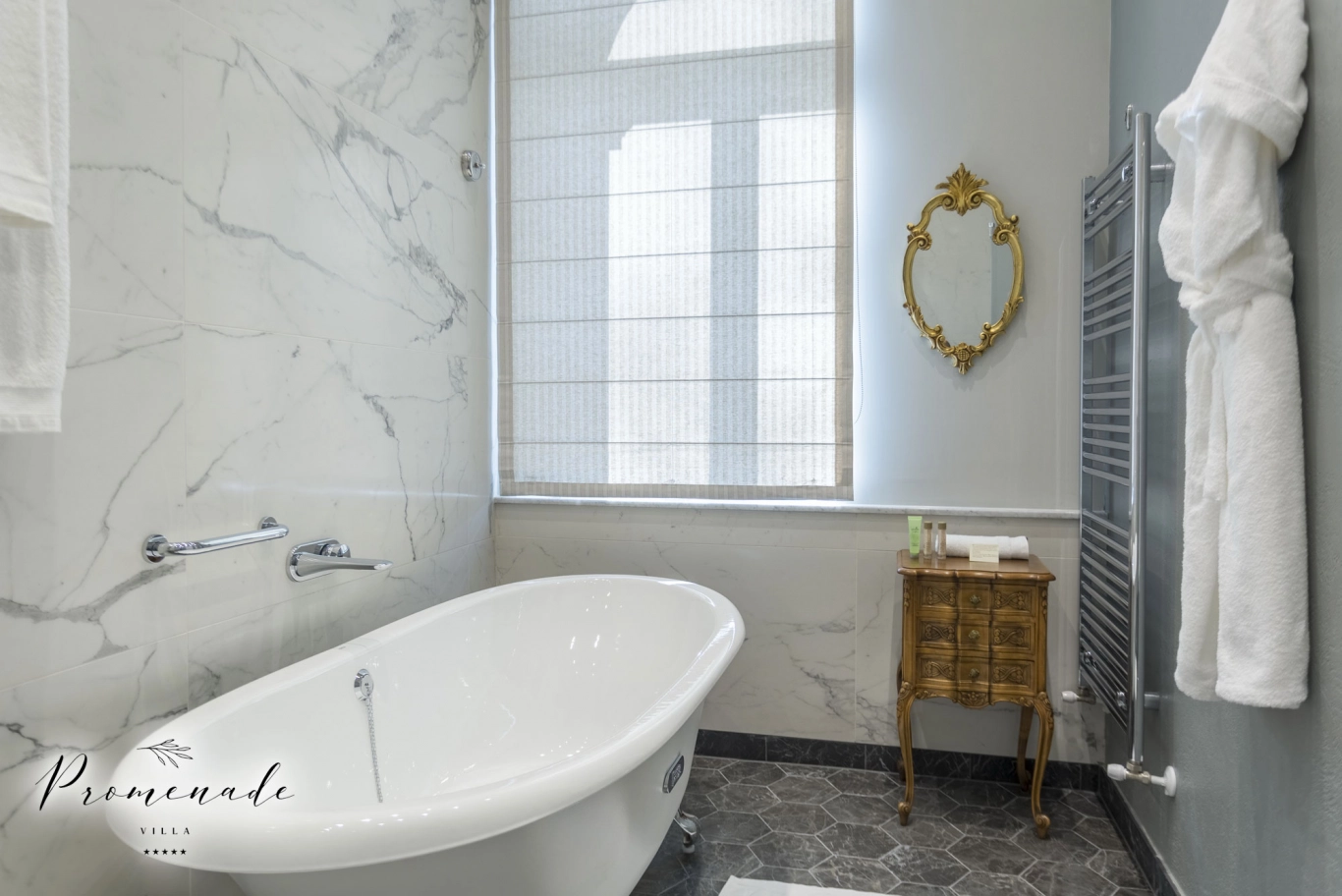 Номер-студио Делюкс с видом на море (на первом этаже)