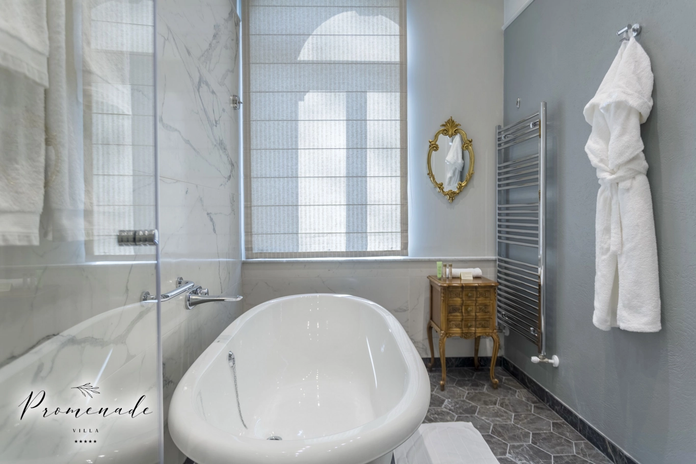 Номер-студио Делюкс с видом на море (на первом этаже)