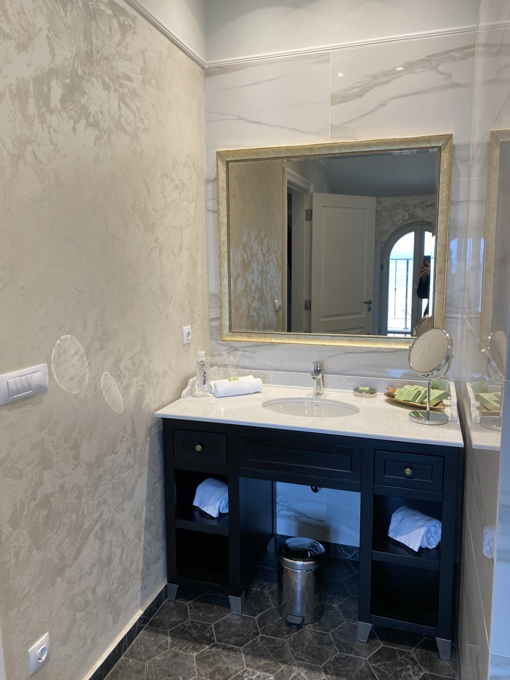 Room Deluxe with sea view