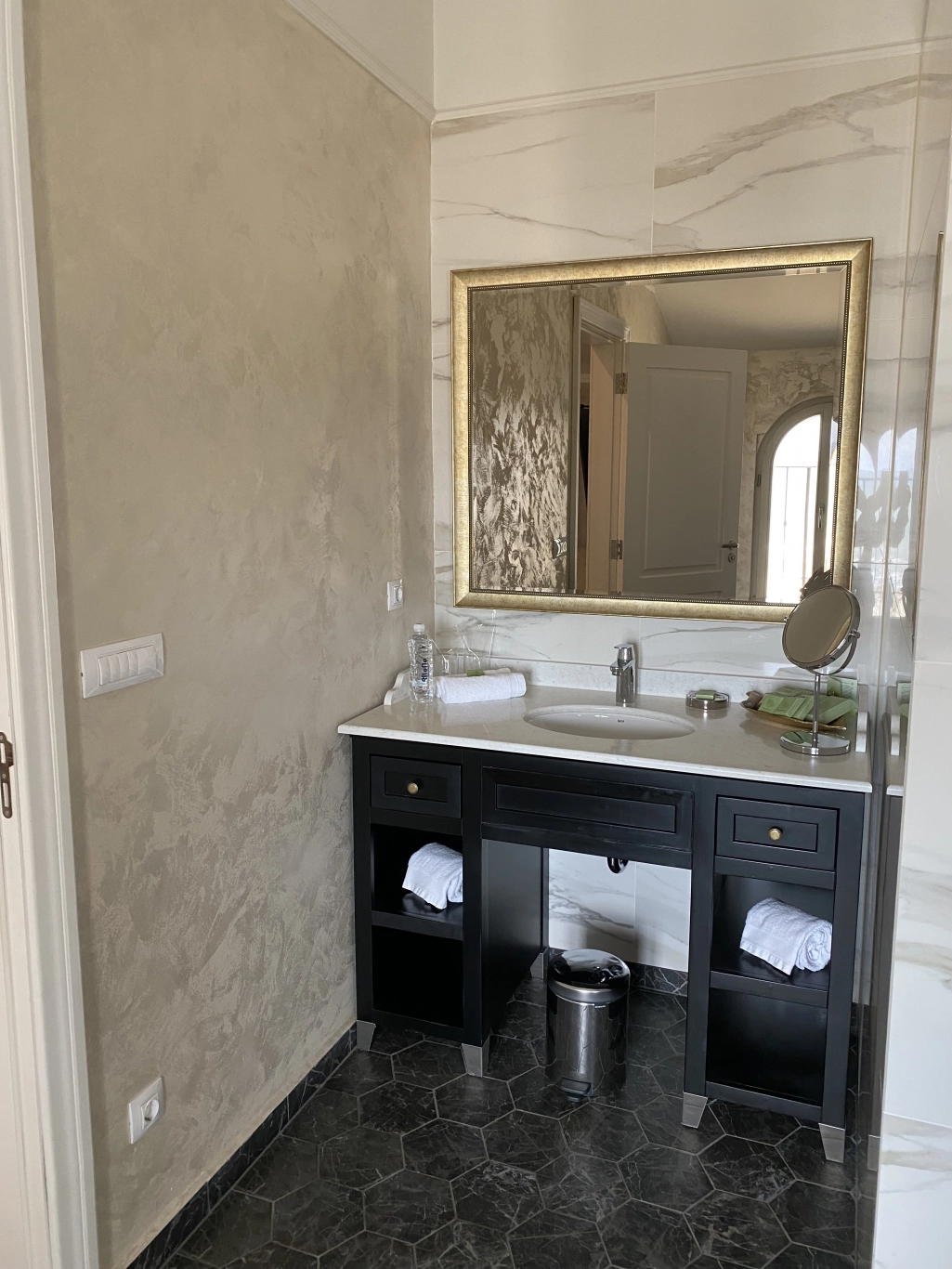 Room Deluxe with sea view