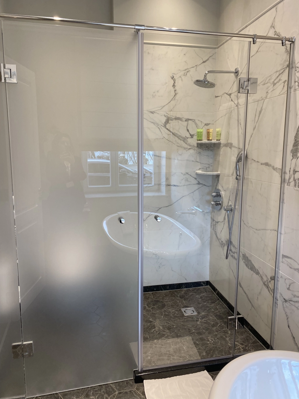 Room  Deluxe with city view