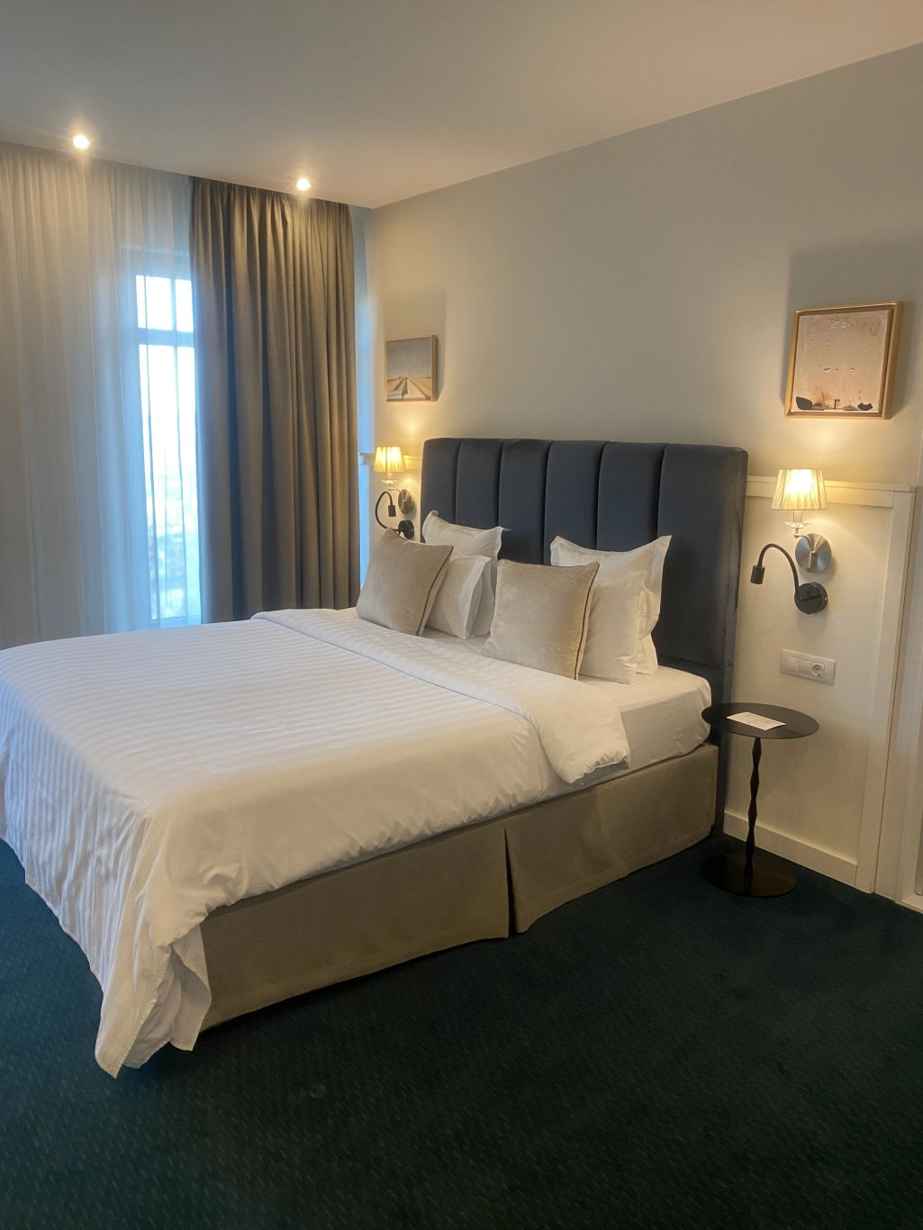 Grand deluxe room with sea view, balcony and bathtub