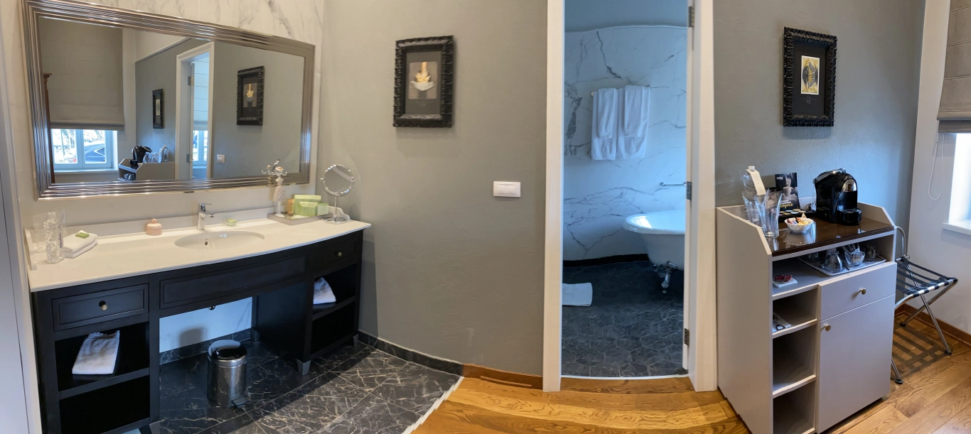 Номер-студио Делюкс с видом на море (на первом этаже)