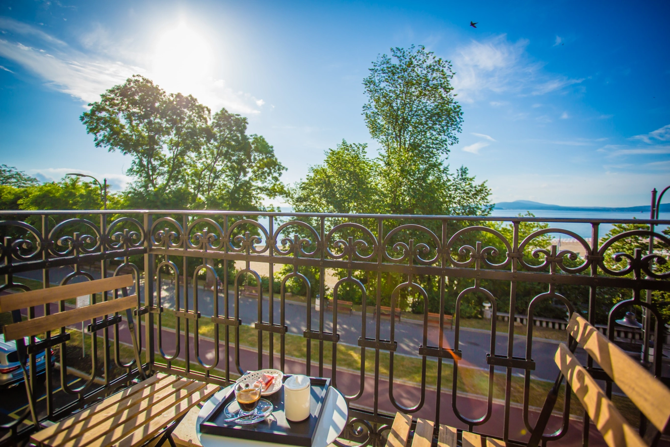 Студио Гранд Делукс с изглед към морето и балкон