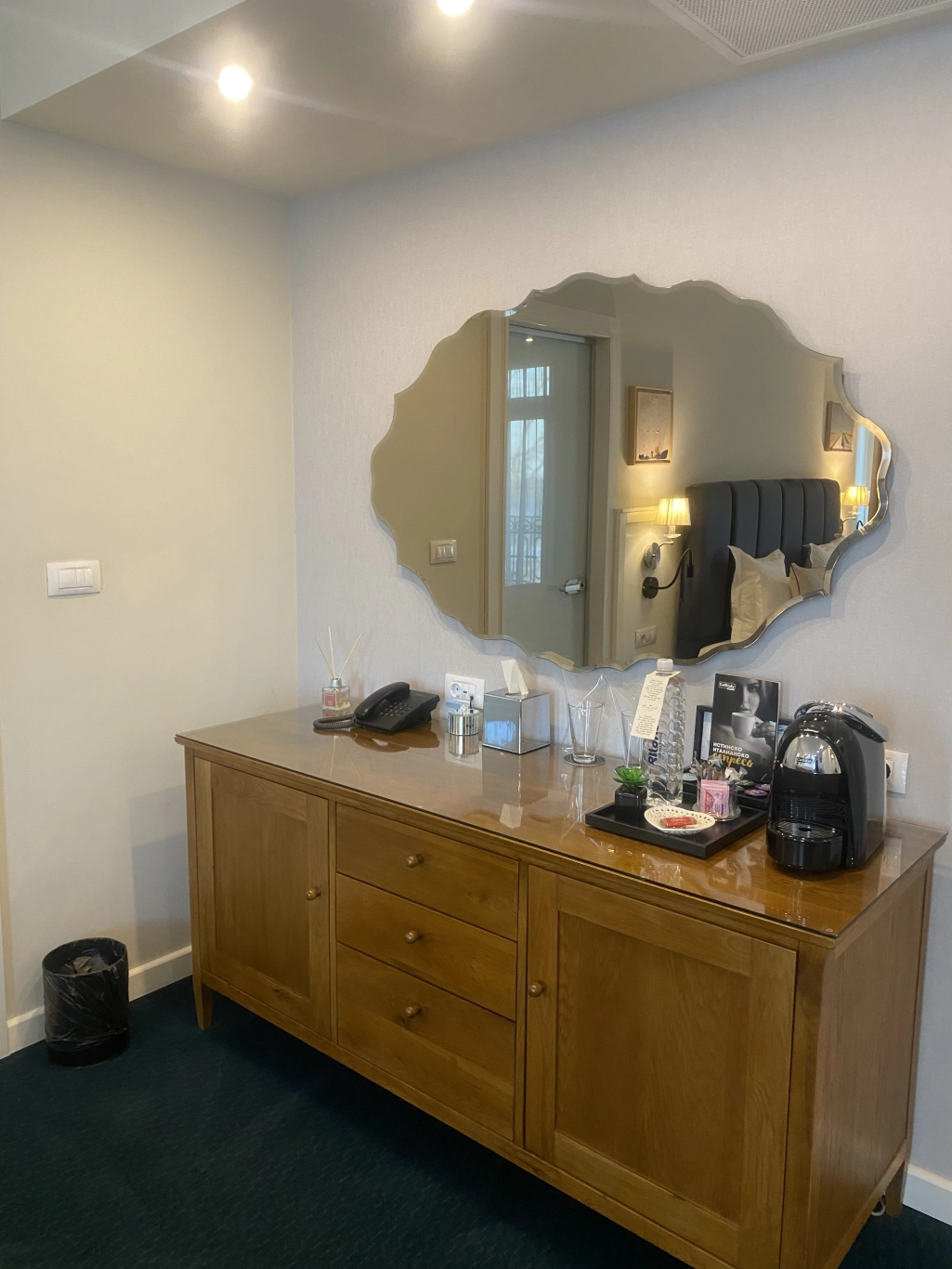 Grand deluxe room with sea view, balcony and bathtub