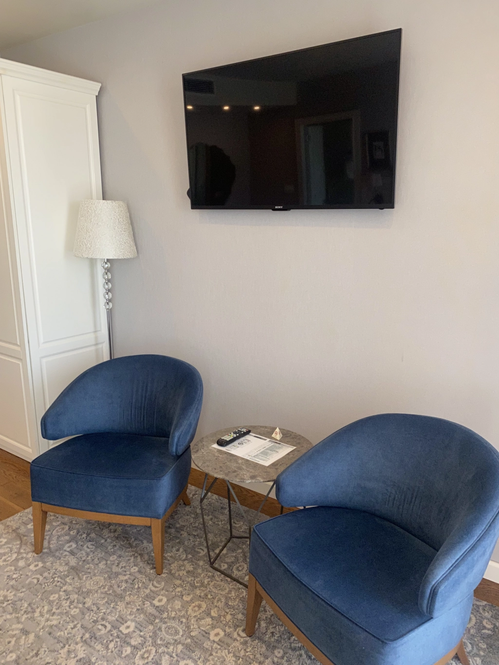 Grand deluxe room with sea view, balcony and bathtub