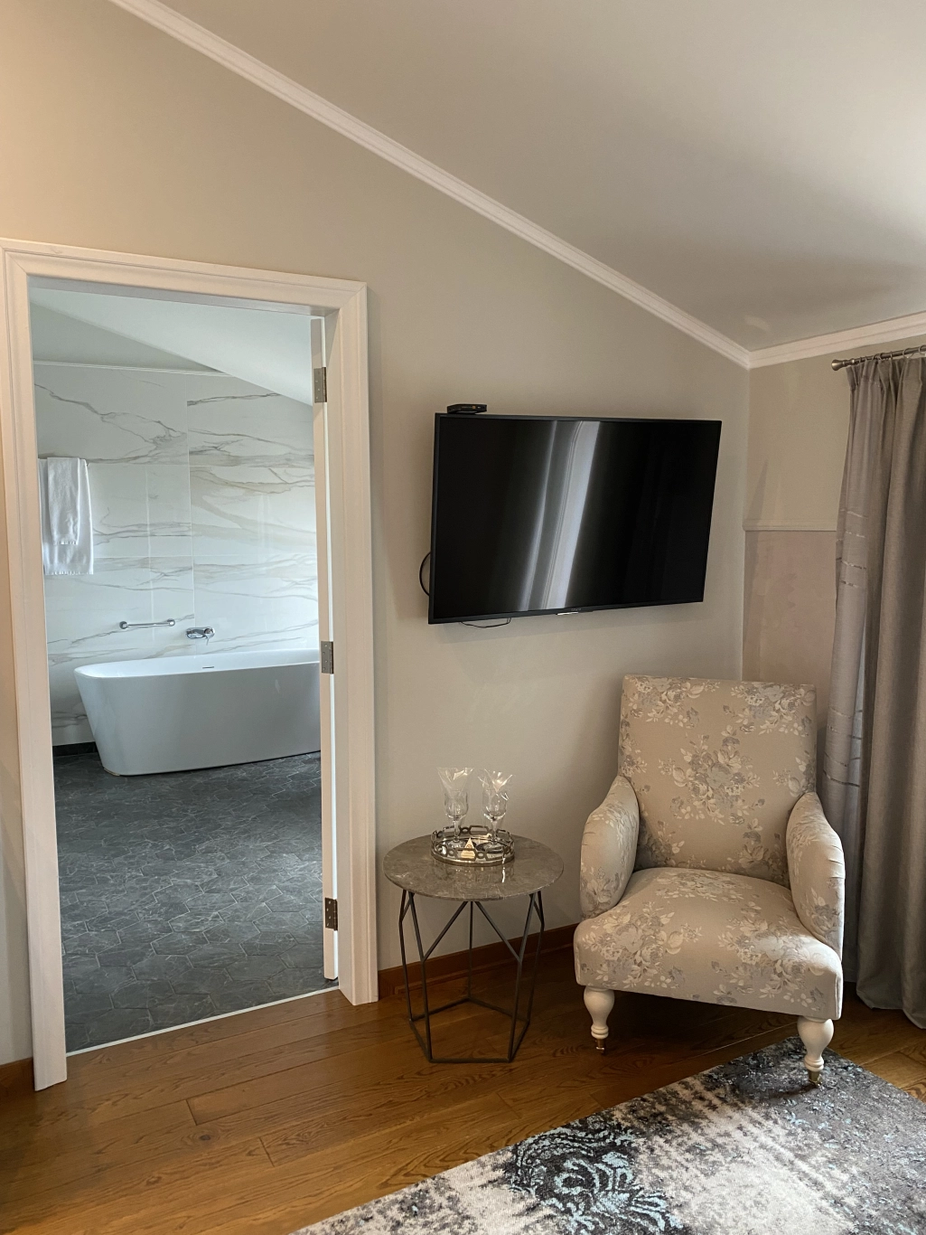 Room Deluxe with sea view