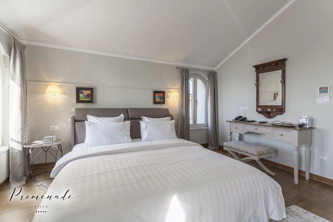 Room Deluxe with sea view