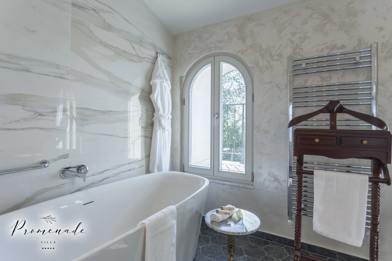 Room Deluxe with sea view