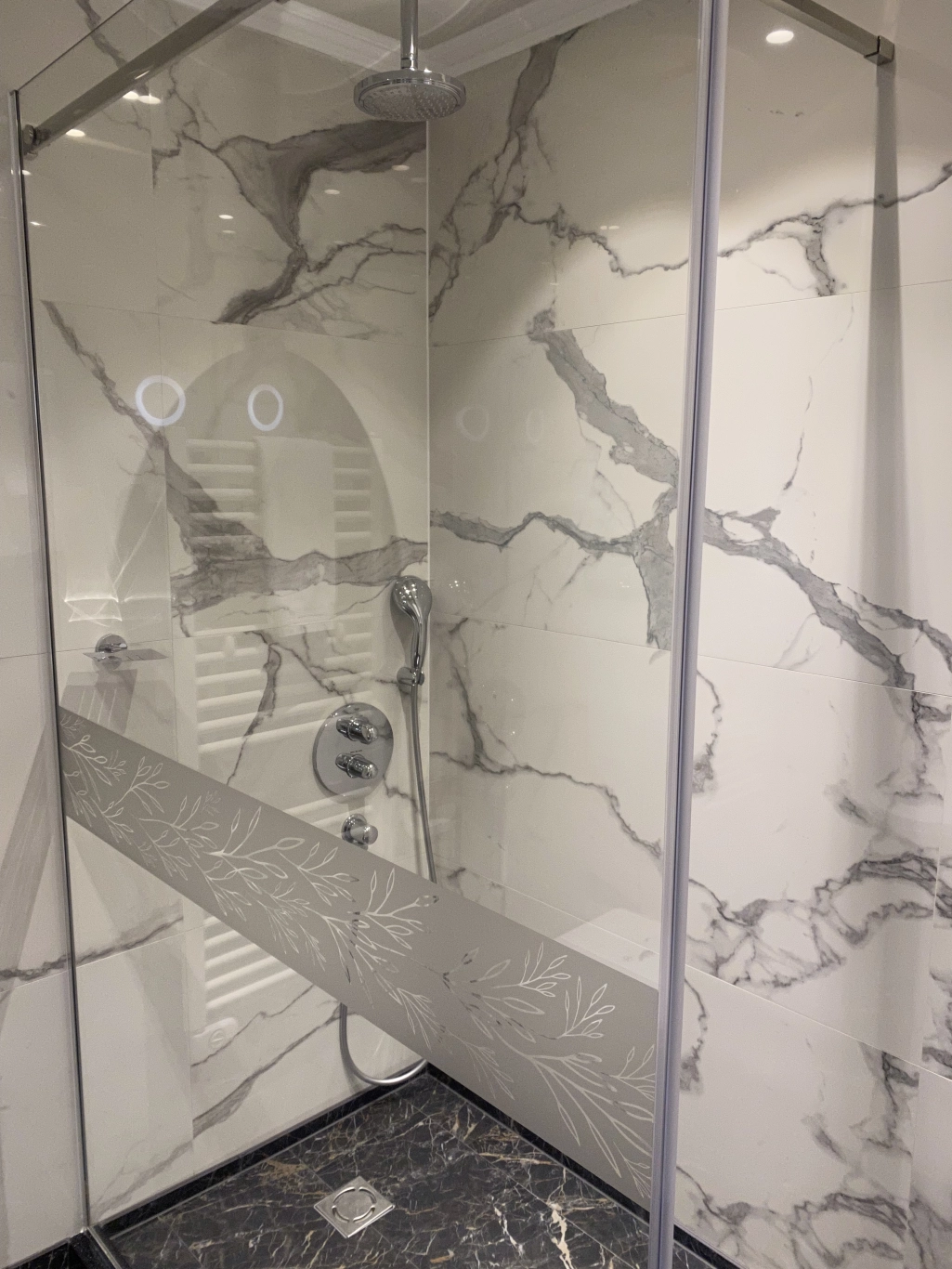 Номер на двоих